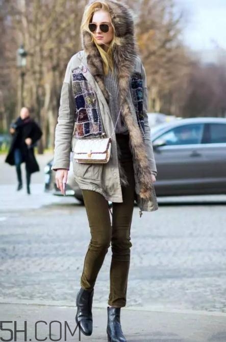 派克大衣搭配什么包？派克大衣搭配包包圖片