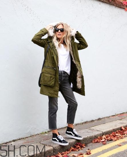 派克大衣搭配什么鞋子？派克大衣搭配鞋子圖片