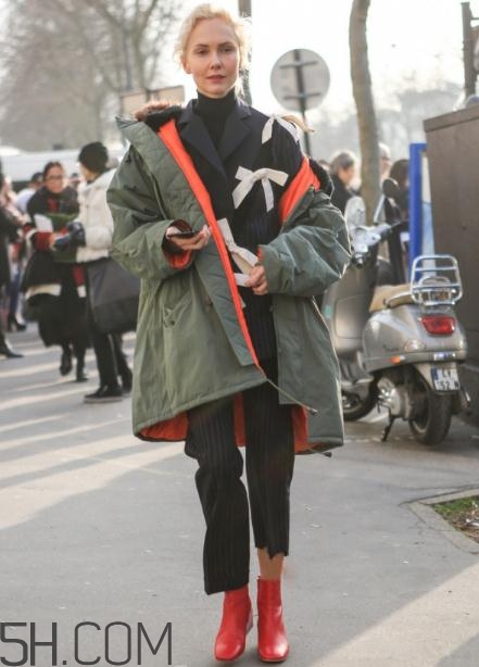 派克大衣搭配什么鞋子？派克大衣搭配鞋子圖片