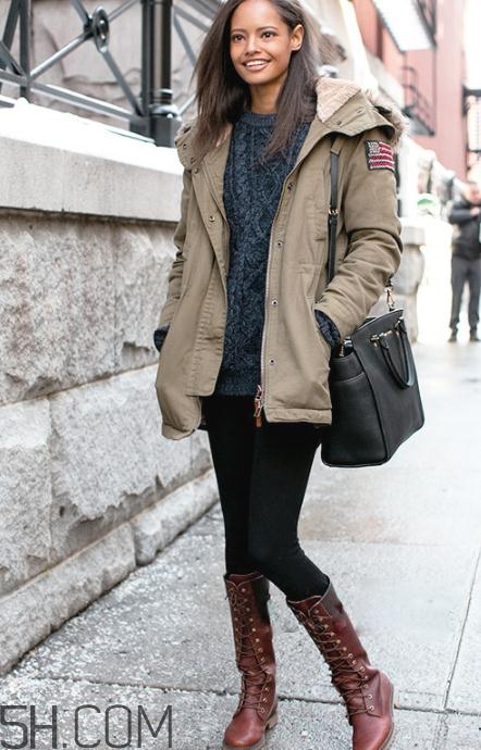 派克大衣搭配什么鞋子？派克大衣搭配鞋子圖片