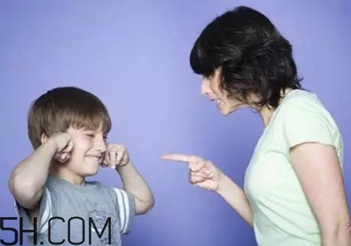 青春期焦慮癥的病因有哪些？患上青春期焦慮癥該怎么辦？