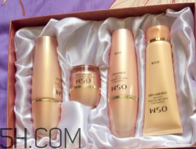 歐詩漫珍珠肌源修護套裝包含產(chǎn)品_使用步驟 歐詩漫珍珠肌源修護套裝包含產(chǎn)品_使用步驟