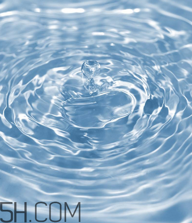 雙氧水會(huì)腐蝕皮膚嗎？雙氧水會(huì)揮發(fā)嗎？