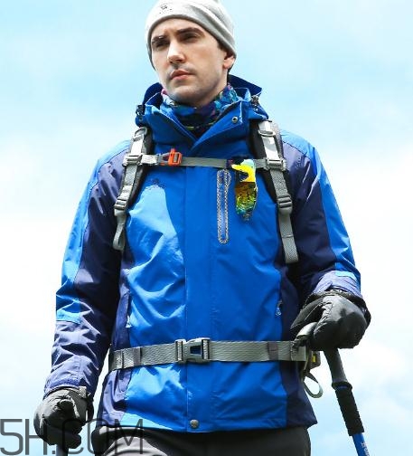 駱駝沖鋒衣多少錢？駱駝沖鋒衣貴嗎？