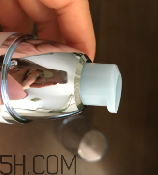 歐詩漫細致毛孔精華露適合膚質(zhì)_適合年齡 歐詩漫細致毛孔精華露適合膚質(zhì)_適合年齡