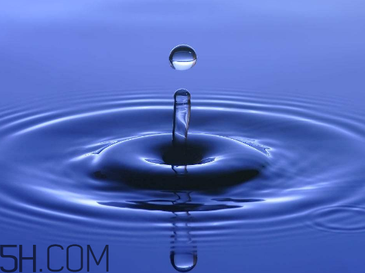 雙氧水能治牛皮癬嗎？雙氧水能去除血漬嗎？