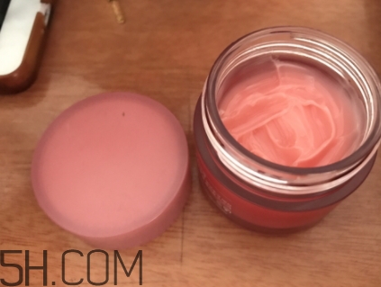 泰國cibio2唇膜和蘭芝唇膜哪個好？泰國cibio2唇膜怎么樣