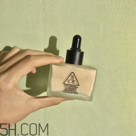 3ce滴管粉底液好用嗎？3ce滴管粉底液測評