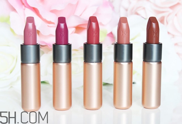 適合學(xué)生用的口紅顏色推薦 選擇口紅顏色的因素 適合學(xué)生用的口紅顏色推薦 選擇口紅顏色的因素