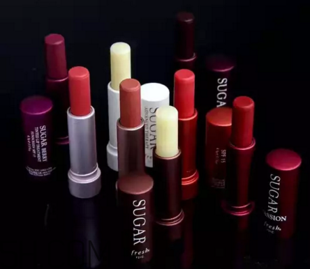 口紅是用什么做的？可以吃的口紅品牌推薦