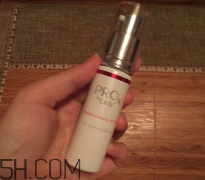 Olay蘋果肌精華用在哪一步？什么功效？