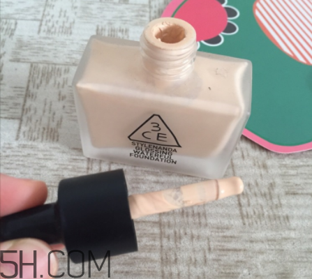 3ce超水潤(rùn)粉底液好用嗎？3ce粉底液和遮瑕液使用感