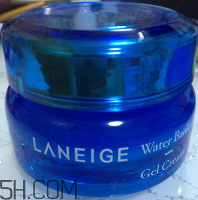 蘭芝新水酷面霜適合什么季節(jié)？什么膚質(zhì)？