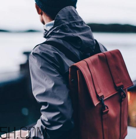 rains雙肩包多少錢(qián)？rains雙肩包價(jià)格