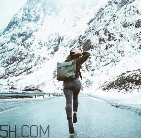 rains雙肩包怎么樣？rains雙肩包好嗎？