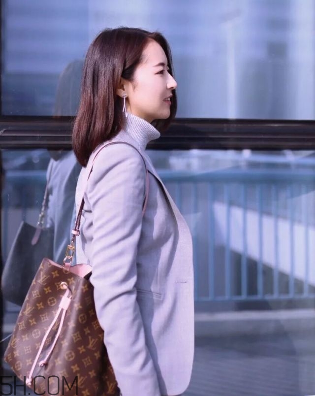 駝色長款大衣怎么搭配 7款最實惠搭配 駝色長款大衣怎么搭配 7款最實惠搭配