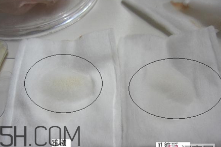 紋眼線后化妝了怎么卸妝？化妝棉和卸妝棉用法