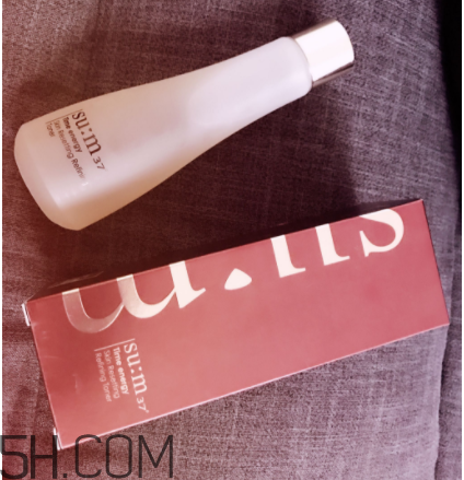 sum37修膚水是爽膚水嗎？功效是什么？