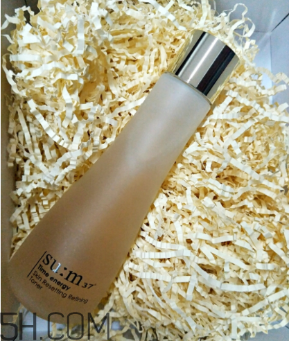 sum37修膚水是爽膚水嗎？功效是什么？