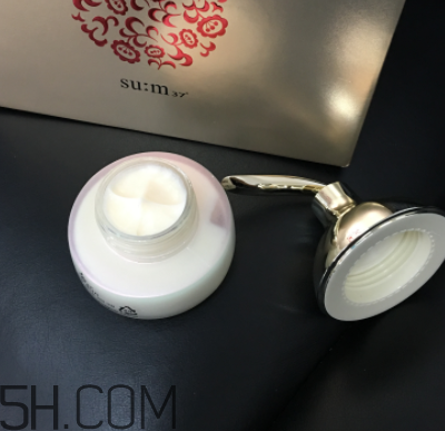 su:m37度呼吸面霜什么功效？適合什么年齡？