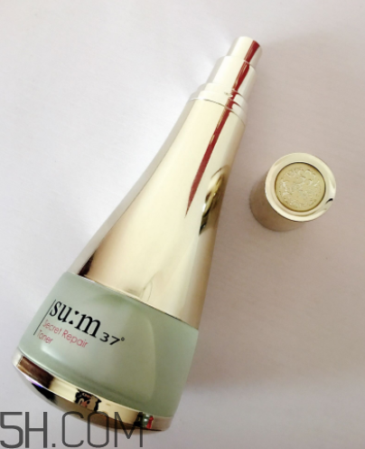 蘇秘臻源之謎調(diào)理水適合什么季節(jié)？什么膚質(zhì)？