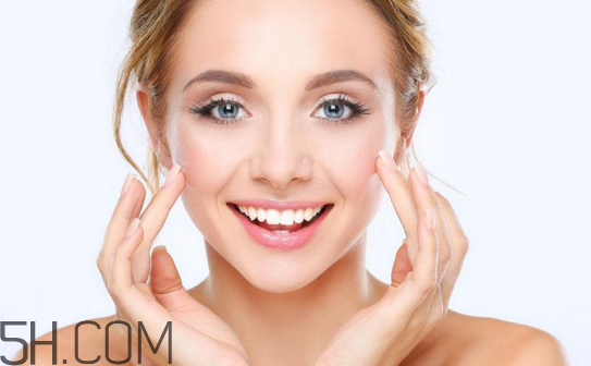 只涂了隔離霜需要卸妝嗎？化妝棉可以卸妝嗎？