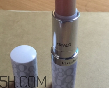 雅頓8小時唇膏多少錢？雅頓唇膏專柜價格