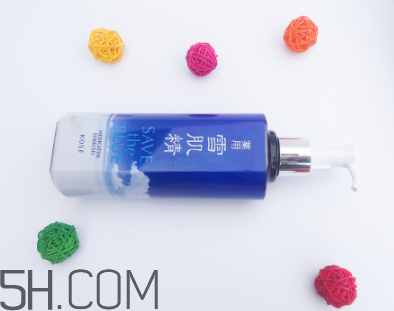 雪肌精化妝水適合干皮嗎？適合痘肌嗎？