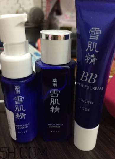 日本雪肌精bb護(hù)膚套裝有什么？適合什么膚質(zhì)？