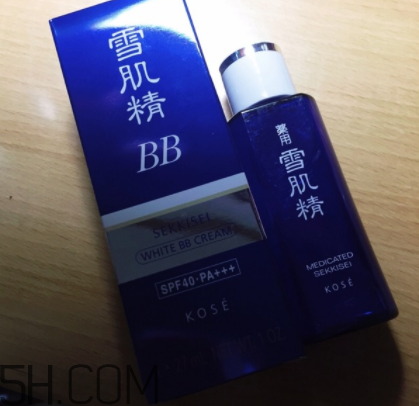 雪肌精美白BB霜含酒精嗎？敏感皮能用嗎？