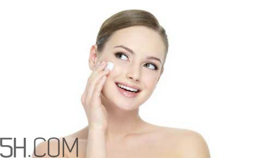 卸妝潔面洗面奶能卸妝嗎？氨基酸洗面奶可以卸妝嗎？