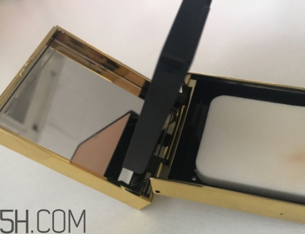 雅頓粉凝霜色號(hào) 伊麗莎白雅頓粉凝霜試色 雅頓粉凝霜色號(hào) 伊麗莎白雅頓粉凝霜試色