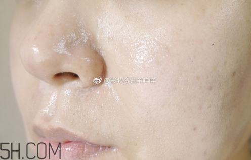 哪種防曬噴霧不用卸妝？雪肌精卸妝油使用評(píng)價(jià)