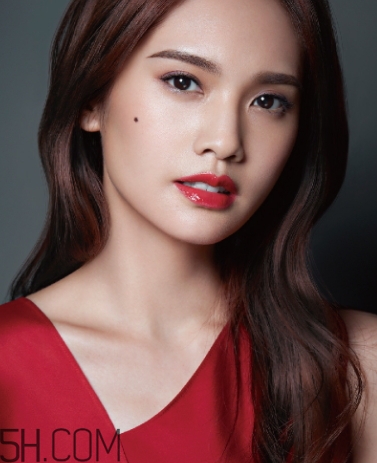 植村秀2018型色聚光唇萃多少錢？植村秀聚光唇萃怎么樣