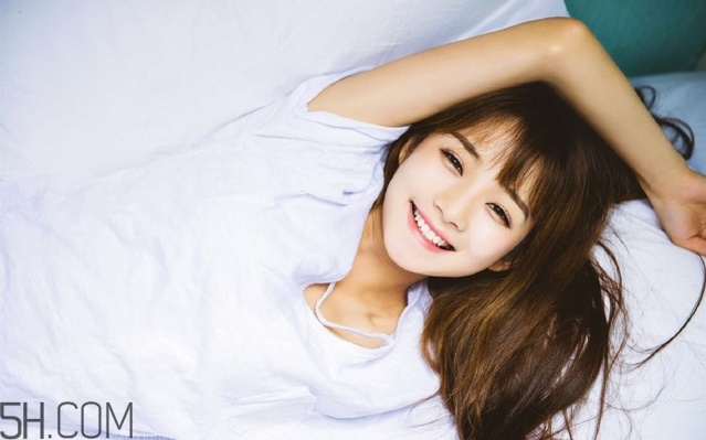 女孩月經(jīng)初潮可以吃田七嗎？月經(jīng)初潮吃田七可以長(zhǎng)高嗎？