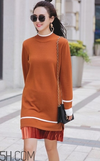 金絲絨百褶裙搭配什么上衣？