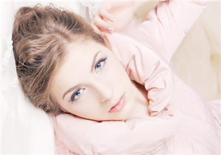 羽絨服出毛是怎么回事？羽絨服怎么清洗干凈？