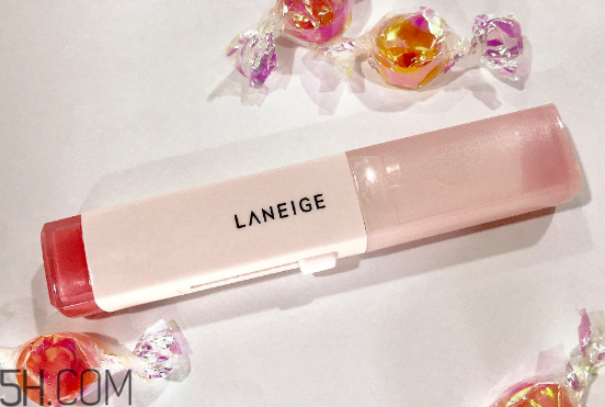 蘭芝v型雙色唇膏有幾個(gè)色號(hào)_哪個(gè)色號(hào)好看？