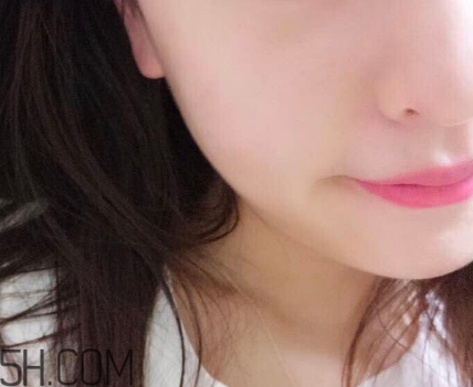 蘭芝v型雙色唇膏有幾個(gè)色號(hào)_哪個(gè)色號(hào)好看？