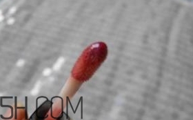 紀(jì)梵希禁忌之吻唇彩多少錢？紀(jì)梵希禁忌之吻唇釉色號