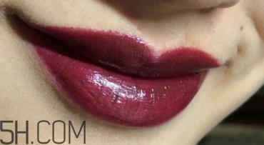 mac口紅和阿瑪尼口紅哪個好？mac魅可和阿瑪尼哪個好？