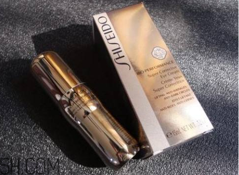 資生堂小鋼炮眼霜好用嗎？資生堂小鋼炮眼霜怎么樣？