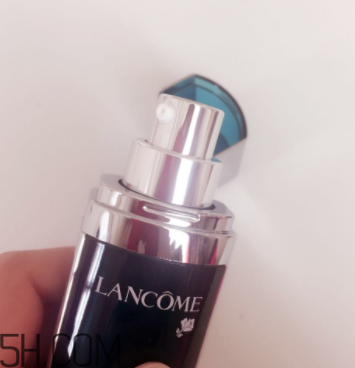 蘭蔻美膚修護(hù)精華乳有刺激嗎？適合敏感肌嗎？