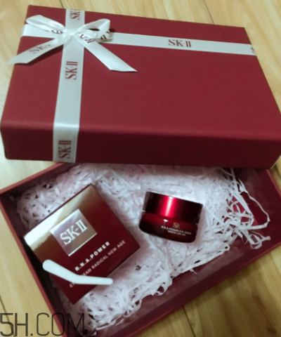 SK-II大眼眼霜油不油？秋冬用厚重嗎？