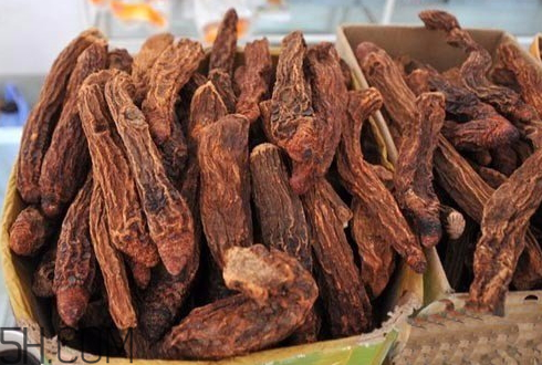 鎖陽發(fā)霉了還能用嗎 鎖陽長毛了還可以吃嗎 鎖陽發(fā)霉了還能用嗎 鎖陽長毛了還可以吃嗎