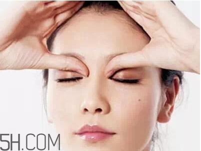 眼霜排行榜前4強(qiáng) 眼霜的正確使用方法圖解 眼霜排行榜前4強(qiáng) 眼霜的正確使用方法圖解