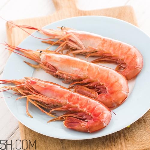 橙子和蝦可以一起吃嗎？橙子和蝦吃了怎么辦？