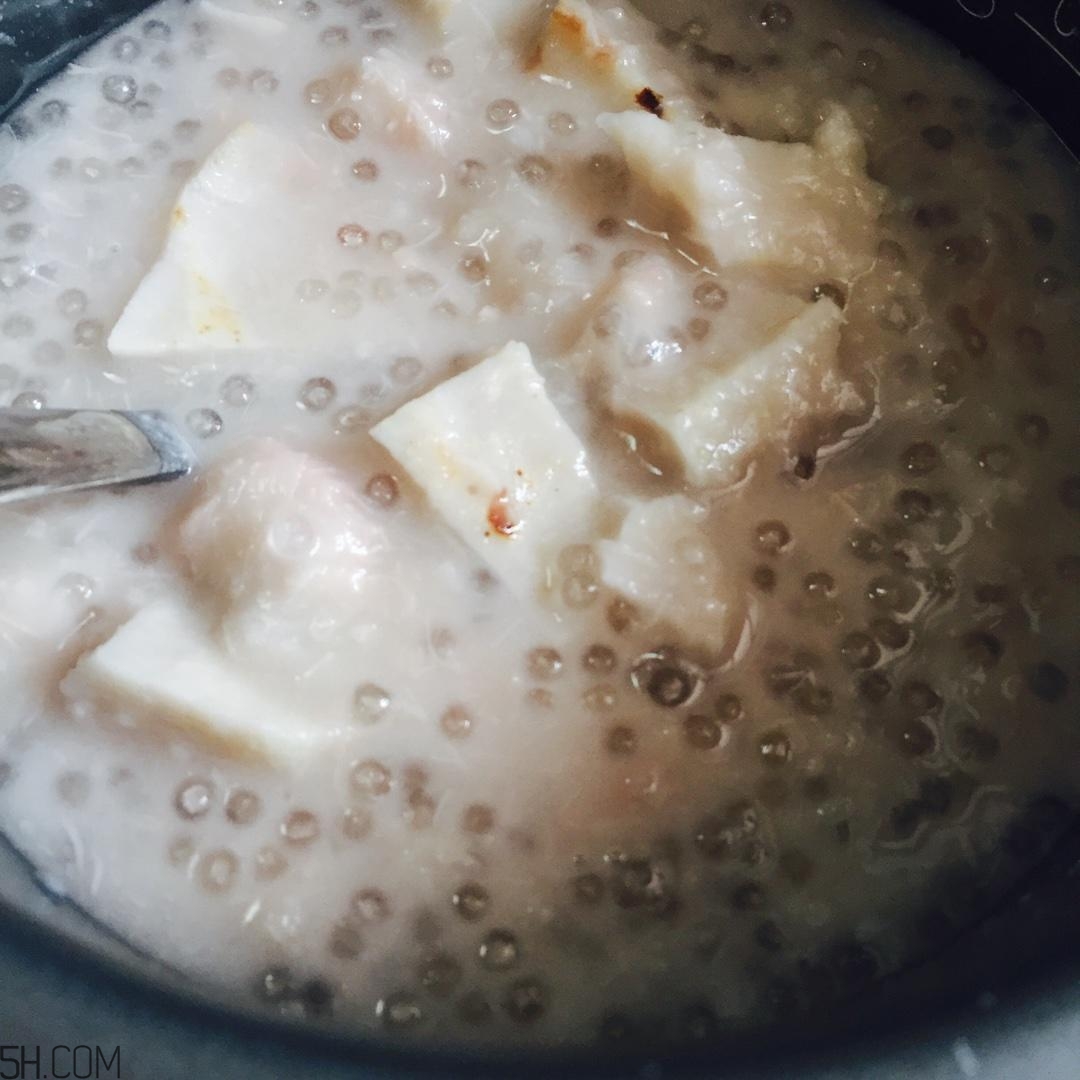 吃芋頭可以喝牛奶嗎？芋頭和牛奶怎么吃最好？