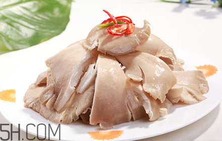 平菇可以和雞蛋一起做湯嗎？平菇和木耳能一起吃嗎？