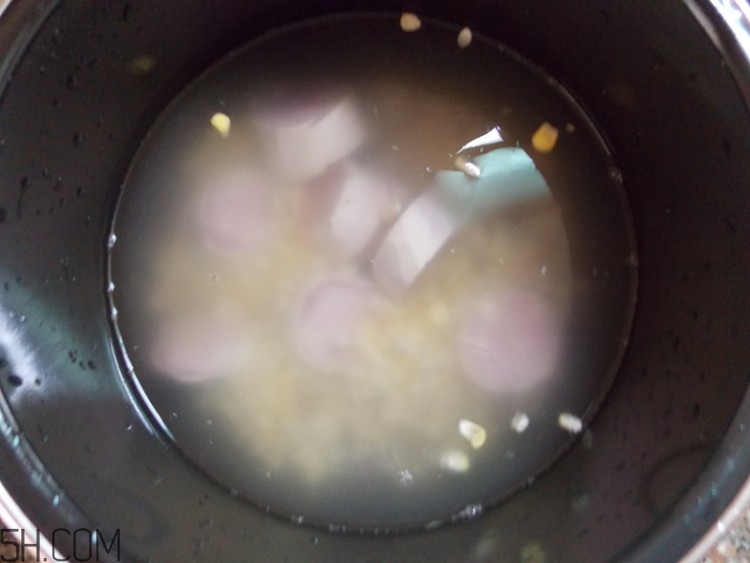 紅豆薏米能和玉米一起煮嗎？紅豆薏米加玉米有什么好處？